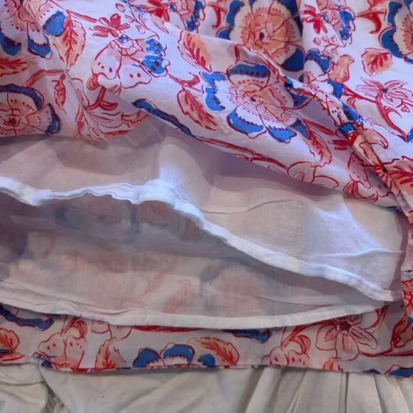 Vineyard Vines Smocked Waist Floral Print Shorts Women's XL White Blue Red Boho - Picture 5 of 5